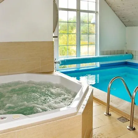 Vesterhavsbad Sleeps 18 Pool Wifi Сasa de vacaciones *
