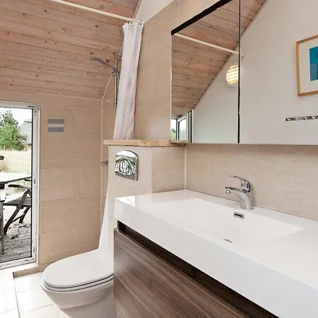Vesterhavsbad Sleeps 18 Pool Wifi Сasa de vacaciones