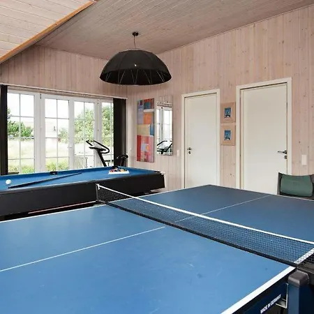 Сasa de vacaciones Vesterhavsbad Sleeps 18 Pool Wifi
