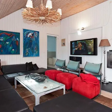 Vesterhavsbad Sleeps 18 Pool Wifi Сasa de vacaciones